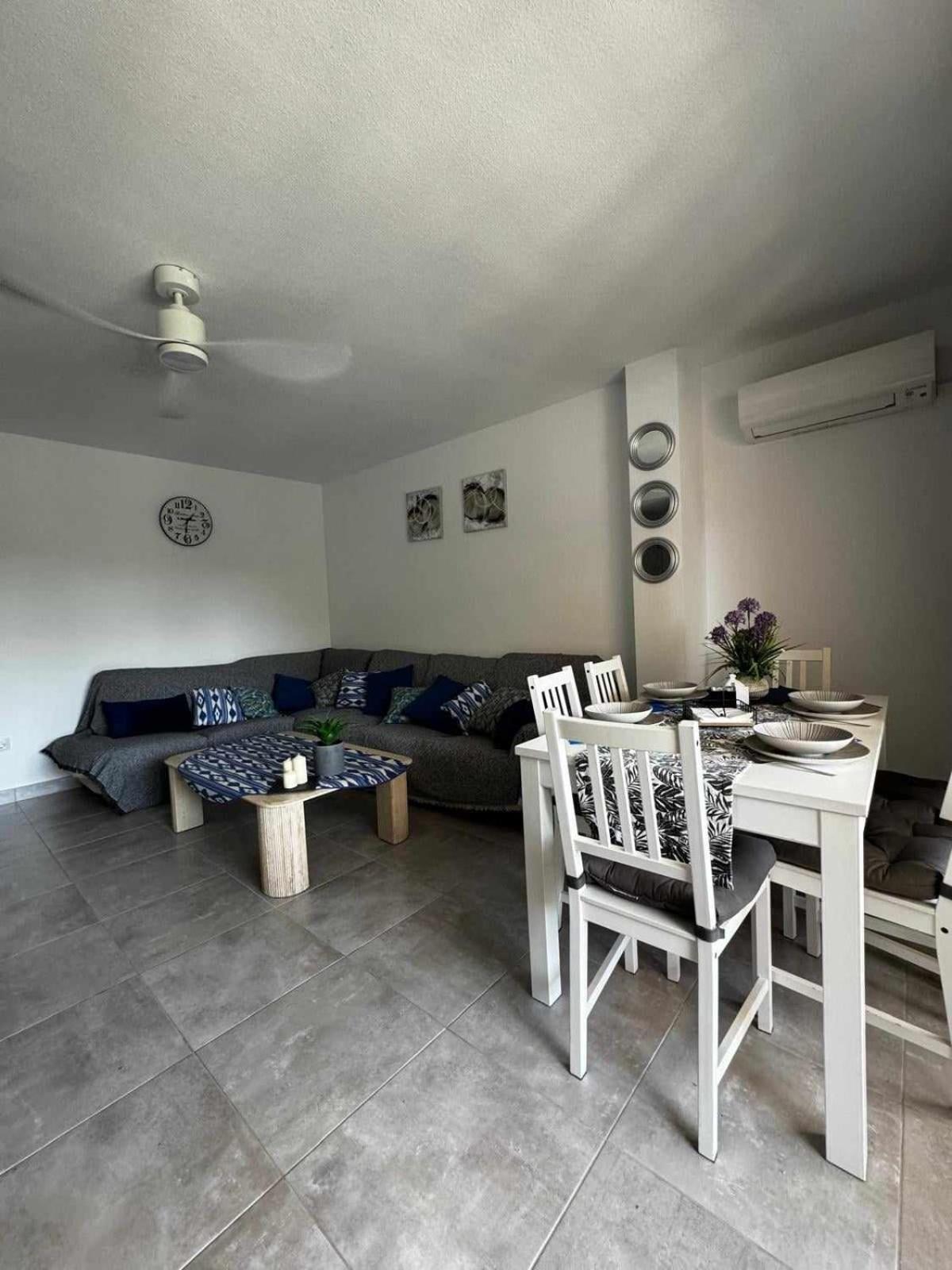 Apartamento PARADISE Solo Familias Gandía Exterior foto