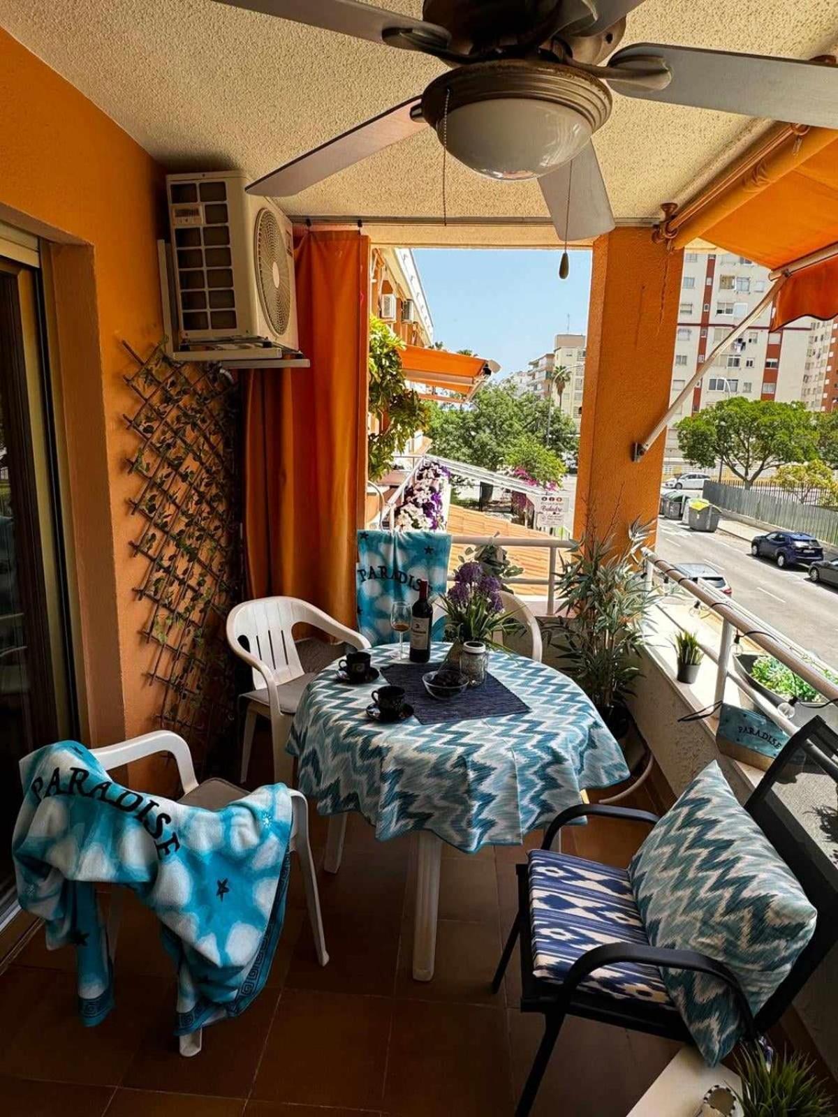 Apartamento PARADISE Solo Familias Gandía Exterior foto