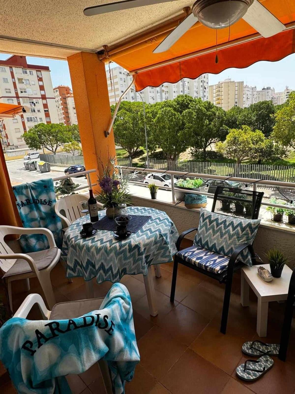 Apartamento PARADISE Solo Familias Gandía Exterior foto