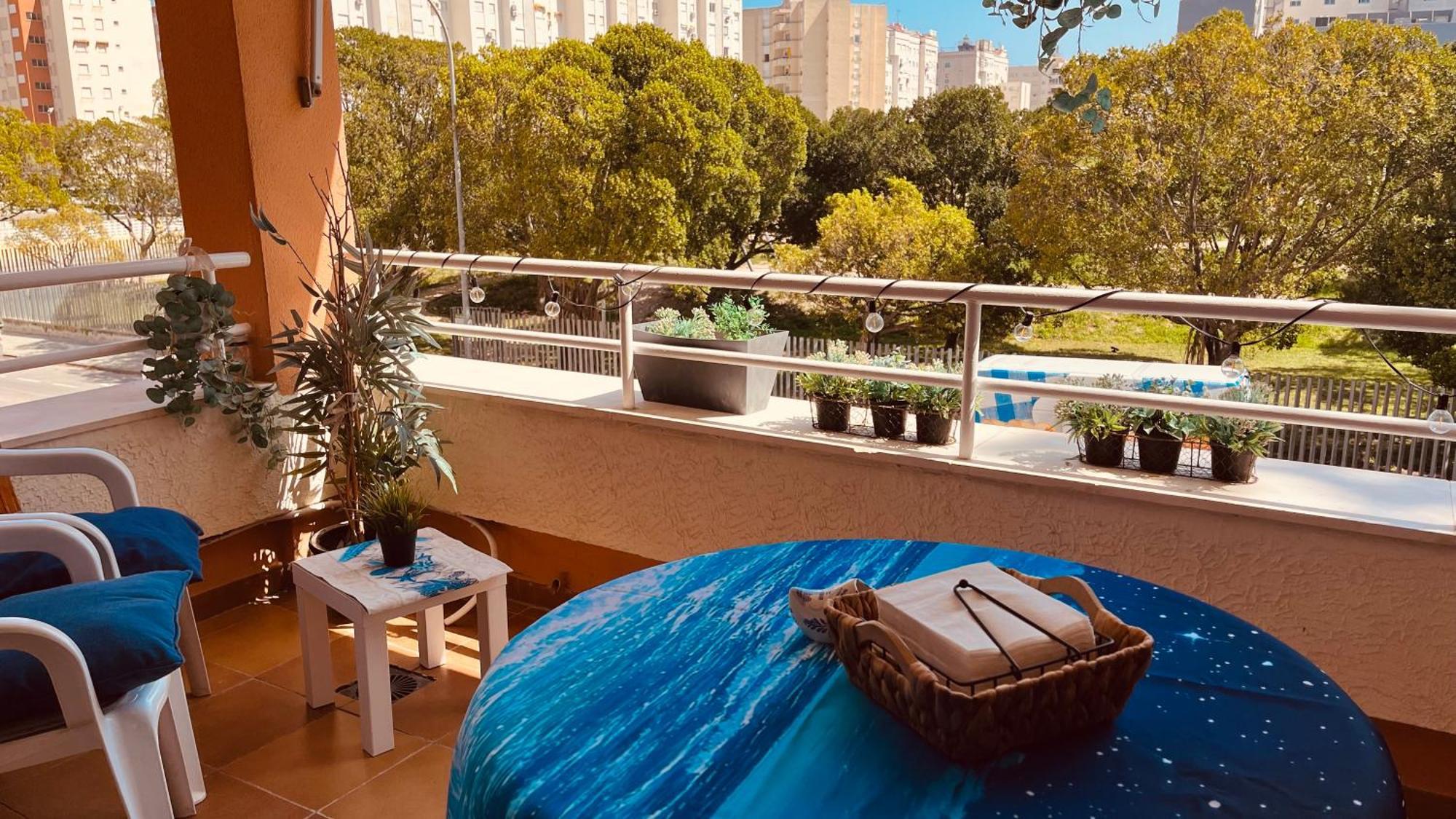 Apartamento PARADISE Solo Familias Gandía Exterior foto